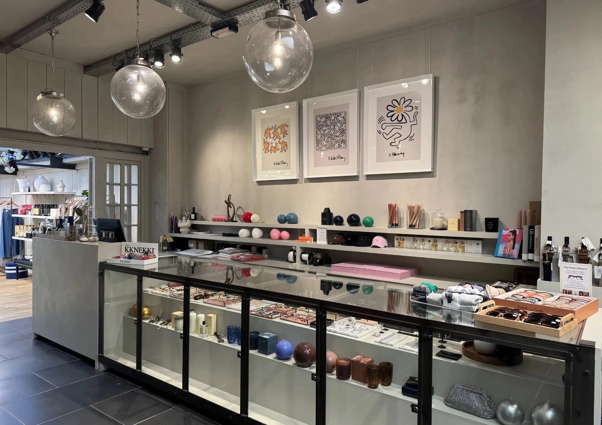 No Concept Market — Mode à Uccle — photo 4