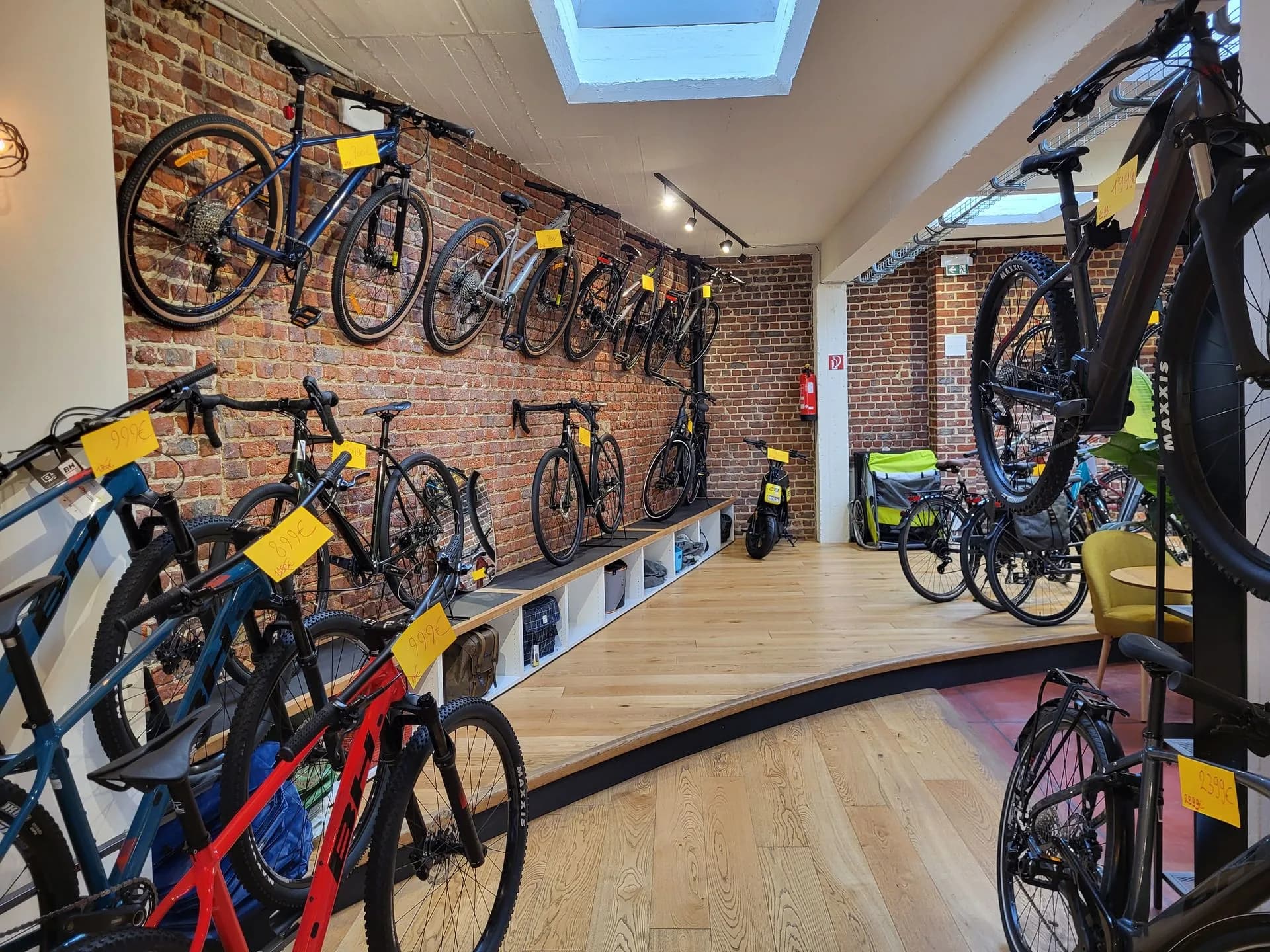 Ecocyclo Bike Shop & Coffee — Auto & Mobilité à Uccle — photo 2