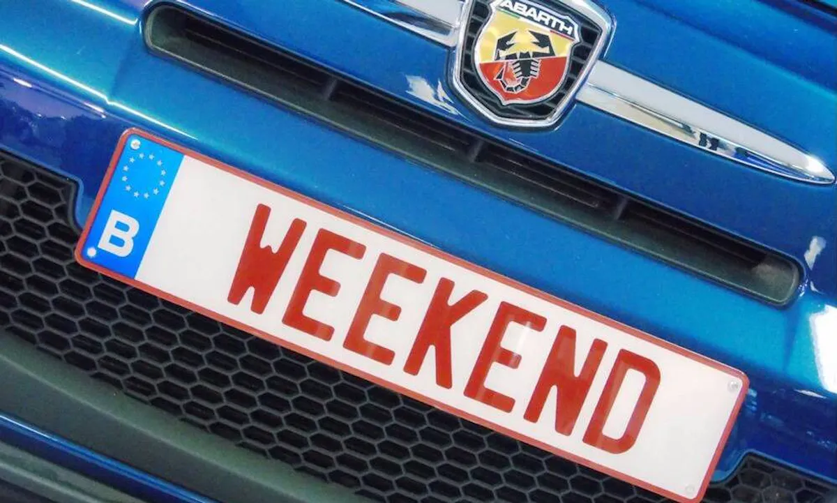 Carrosserie Garage Week-End — Auto & Mobilité à Uccle